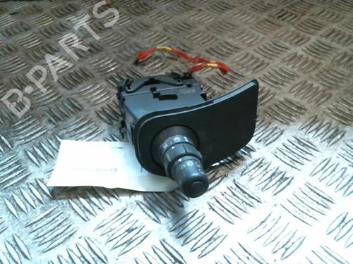 Used Switch RENAULT CLIO III (BR0/1, CR0/1) 1.5 dCi (C/BR0G, C/BR1G) (68 hp) 20994535
