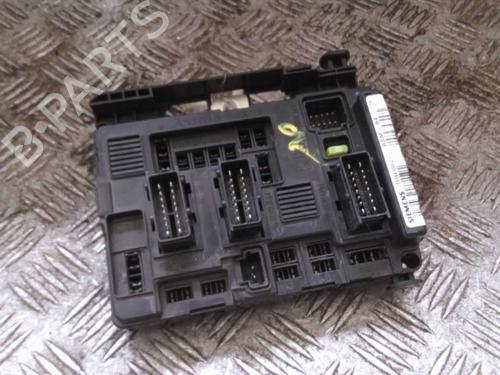Used Fuse box PEUGEOT 1007 (KM_) 1.4 HDi (68 hp) 22037469