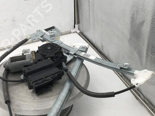 Used Front left window mechanism Front left window mechanism VW GOLF III Cabriolet (1E7) 1.6 (101 hp) 32185847 32185847