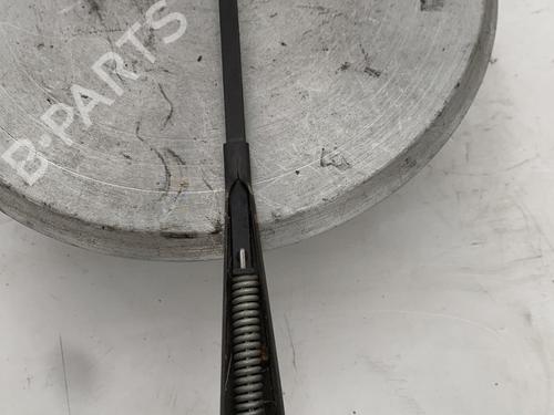 Used Front windshield wiper arm Front windshield wiper arm IVECO DAILY II Van 35-8 (12934104, 12934111, 12934112, 12934117, 12934124,... (75 hp) 33539049 33539049