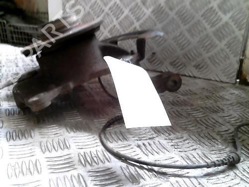 Used Right front steering knuckle Right front steering knuckle RENAULT GRAND SCÉNIC III (JZ0/1_) 1.9 dCi (JZ0J, JZ0N, JZ1K, JZ1S) (131 hp) 22062905 22062905