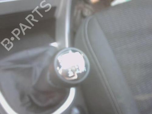 shift-knob-peugeot-307-3ac-2000-2001-2002-2003-2004-2005-2006-2007-2008-2009-2010-2011-2012-38005555 main image