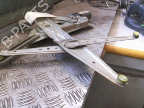 Used Front left window mechanism Front left window mechanism RENAULT KANGOO Express (FC0/1_) 1.5 dCi (61 hp) 27378713 27378713