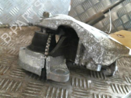 Used Engine mount RENAULT KANGOO (KC0/1_) 1.9 dCi 4x4 (84 hp) 22038637