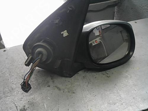Used Right mirror PEUGEOT 206 Hatchback (2A/C) 1.6 16V (109 hp) 22038028