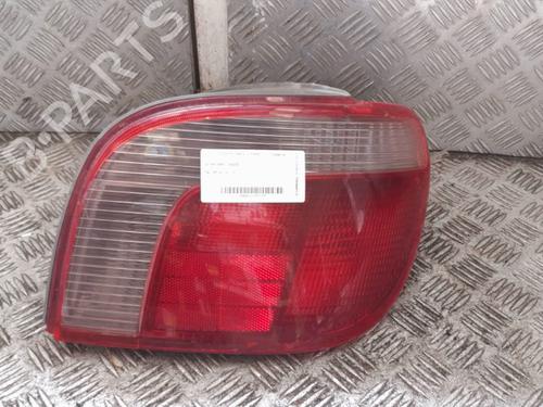 right-taillight-toyota-yaris-_p1_-1999-2000-2001-2002-2003-2004-2005-28382302 main image