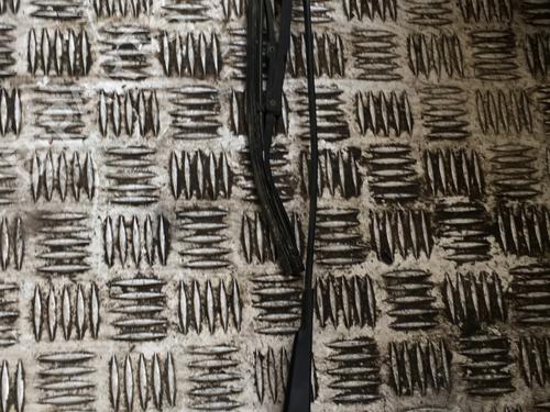 Used Front windshield wiper arm Front windshield wiper arm FORD FIESTA IV (JA_, JB_) 1.25 i 16V (75 hp) 33831228 33831228