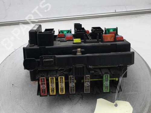 Used Fuse box Fuse box PEUGEOT 206 Hatchback (2A/C) 1.4 HDi eco 70 (68 hp) 31036355 31036355