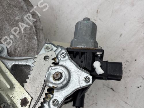 Front right window mechanism PEUGEOT 4008 1.8 HDi AWC | BP35900557C23 - Image 2
