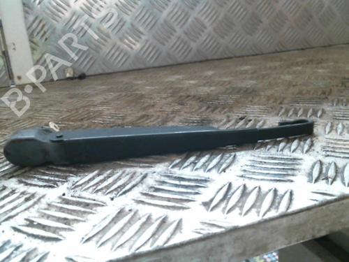 Used Rear windshield wiper arm Rear windshield wiper arm FORD FOCUS C-MAX (DM2) 1.6 TDCi (109 hp) 20987243 20987243