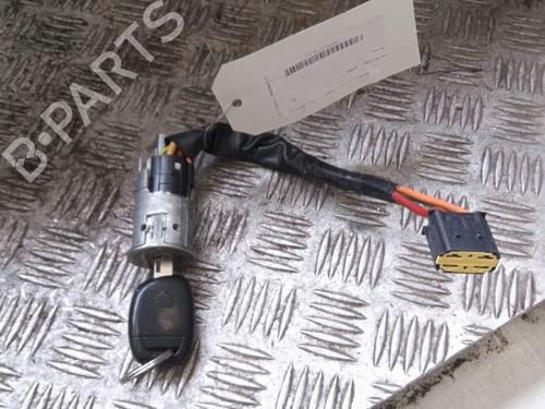 Used Ignition barrel RENAULT CLIO II (BB_, CB_) 1.4 16V (B/CB0P, BB13) (98 hp) 23905616