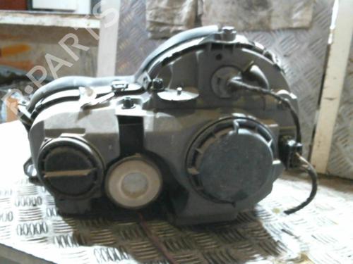 Used Right headlight MERCEDES-BENZ E-CLASS (W210) E 220 CDI (210.006) (143 hp) 20988948