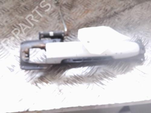 Høyre foran utvendig håndtak TOYOTA YARIS (_P9_) 1.3 VVT-i (SCP90_, SCP90R) (87 hp) 22055541