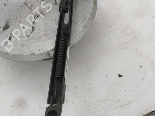 Used Front windshield wiper arm Front windshield wiper arm CITROËN C5 III (RD_) 1.6 HDi 110 (RD9HL0, RD9HR8, RD9HRA) (112 hp) 33539006 33539006