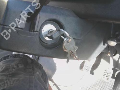 Used Ignition barrel RENAULT TRAFIC Van (T_, P_, V_) 1.7 (68 hp) 27698319