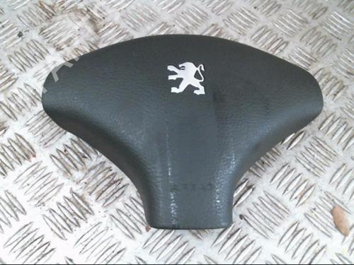 Used Driver airbag PEUGEOT 106 II (1A_, 1C_) 1.1 i (60 hp) 21000768