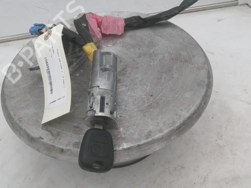 Used Ignition barrel Ignition barrel PEUGEOT 206 Hatchback (2A/C) [1998-2012] 33966962 33966962