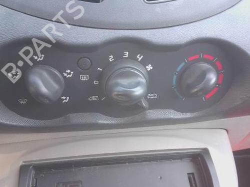 Used Climate control Climate control 38266382 38266382