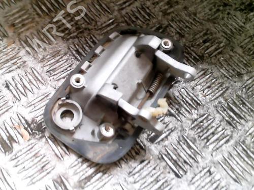 Used Tailgate handle Tailgate handle TOYOTA RAV 4 II (_A2_) 2.0 4WD (ACA21, ACA20) (150 hp) 21689195 21689195