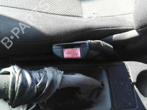 Used Front right belt tensioner OPEL CORSA C (X01) 1.3 CDTI (F08, F68) (70 hp) 27207469