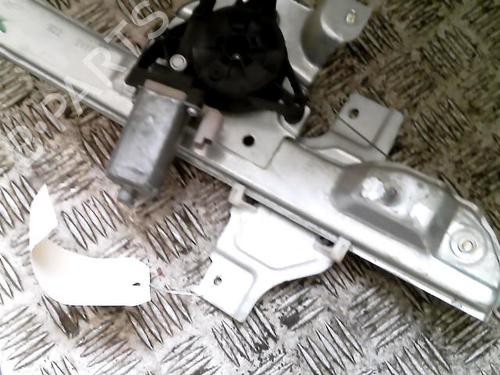 Used Front left window mechanism Front left window mechanism CITROËN C3 III (SX) 1.2 VTi 82 (82 hp) 21064792 21064792