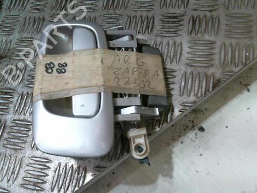 Used Rear left exterior door handle OPEL ZAFIRA A MPV (T98) 2.2 DTI 16V (F75) (125 hp) 22044364