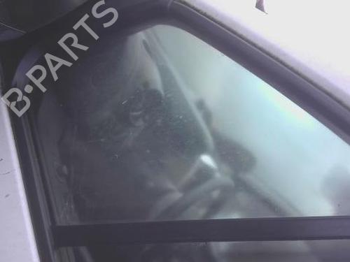 front-left-quarter-glass-nissan-nv300-van-x82-2016-32110882 main image