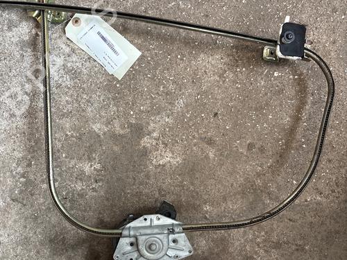 Used Front left window mechanism Front left window mechanism RENAULT 19 II (B/C53_) 1.4 (80 hp) 34394276 34394276