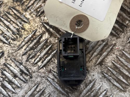 Left front window switch CITROËN C3 Pluriel (HB_) 1.6 | BP36143438I27 - Image 2