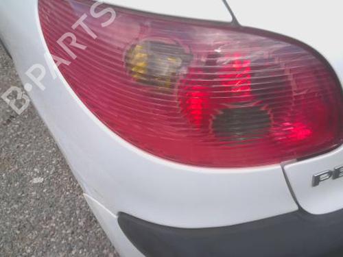 Used Left taillight PEUGEOT 206 Hatchback (2A/C) 1.4 i (75 hp) 28495540