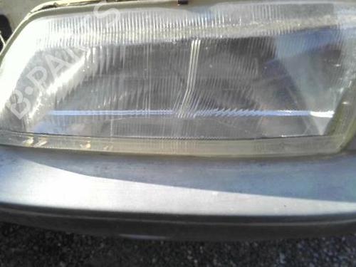 Venstre forlygte PEUGEOT 106 I (1A, 1C) 1.0 (45 hp) 27397338