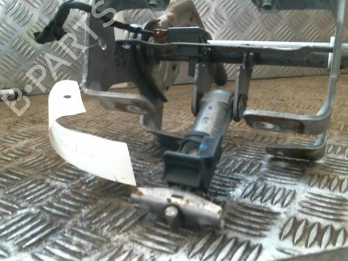 Used Hand brake Hand brake CITROËN BERLINGO Box Body/MPV (B9) 1.6 HDi 90 (90 hp) 20993057 20993057