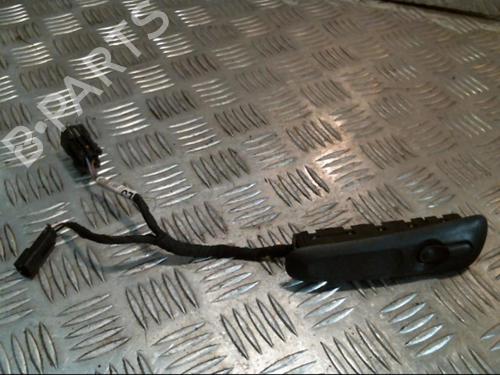 Used Right front window switch Right front window switch OPEL OMEGA B (V94) [1994-2005] 22035462 22035462
