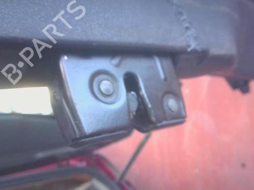 switch-renault-megane-ii-estate-km01_-2003-2004-2005-2006-2007-2008-2009-2010-2011-2012-32217308 main image