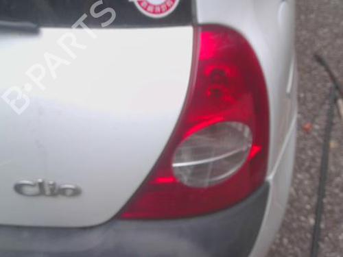 Used Right taillight Right taillight RENAULT CLIO II (BB_, CB_) 1.2 (BB0A, BB0F, BB10, BB1K, BB28, BB2D, BB2H, CB0A,... (58 hp) 28116147 28116147