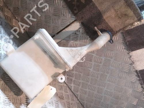 windscreen-washer-tank-toyota-yaris-_p1_-1999-2000-2001-2002-2003-2004-2005-26289744 main image