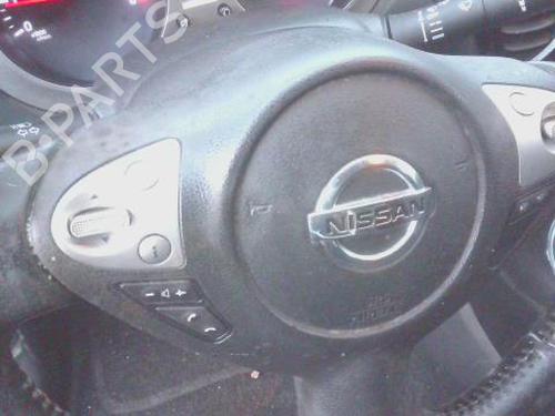 Used Driver airbag NISSAN JUKE (F15) 1.6 (117 hp) 31049588