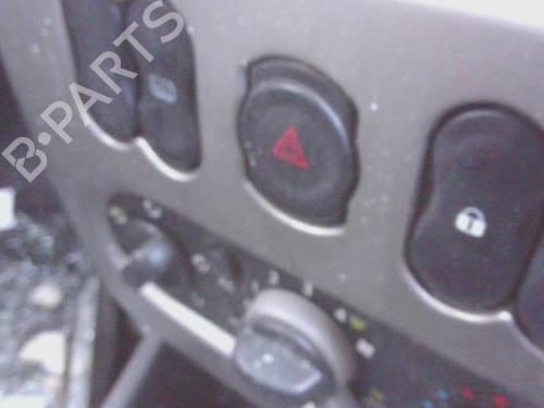 Advarselskontakt DACIA SANDERO 1.5 dCi (68 hp) 30409570