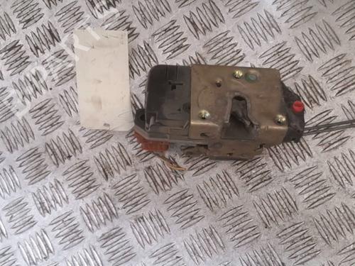 Używane Zamek drzwi tylnych prawych PEUGEOT 206 Hatchback (2A/C) 2.0 HDI 90 (90 hp) 29567657