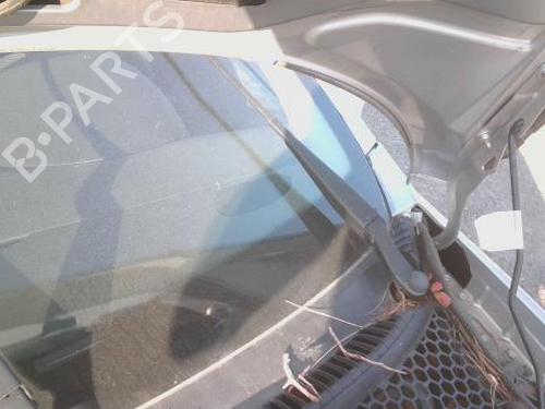 Used Front windshield wiper arm PEUGEOT 207 (WA_, WC_) 1.6 HDi (90 hp) 28689317