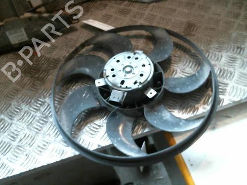 Used Radiator fan DACIA SANDERO 1.5 dCi (88 hp) 20998192
