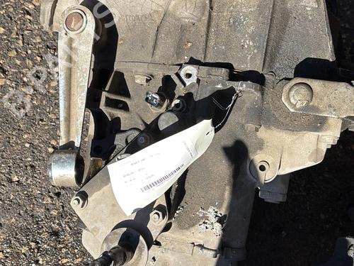 gearbox-peugeot-206-2l_-2m_-2009-2010-2011-2012-2013-29567844 main image