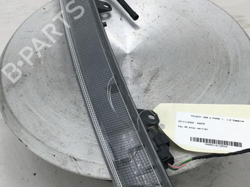 Used Third brake light Third brake light PEUGEOT 208 II (UB_, UP_, UW_, UJ_) 1.2 PureTech 100 (101 hp) 30941762 30941762