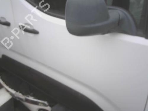 Used Right front door Right front door 38477646 38477646