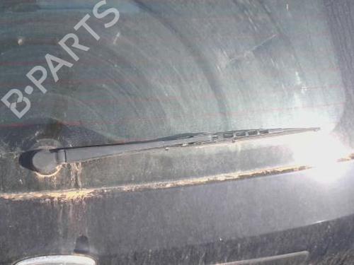 Used Rear windshield wiper arm Rear windshield wiper arm 39156152 39156152