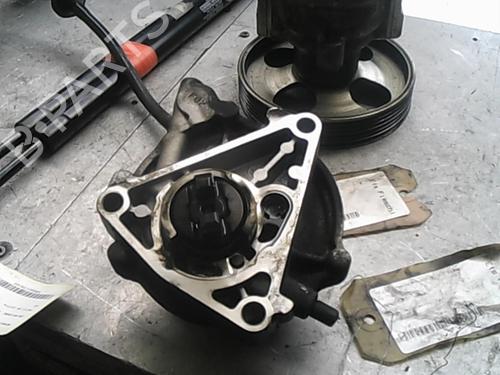 Used Vacuum pump Vacuum pump OPEL ASTRA H GTC (A04) 1.9 CDTI (L08) (120 hp) 22037790 22037790