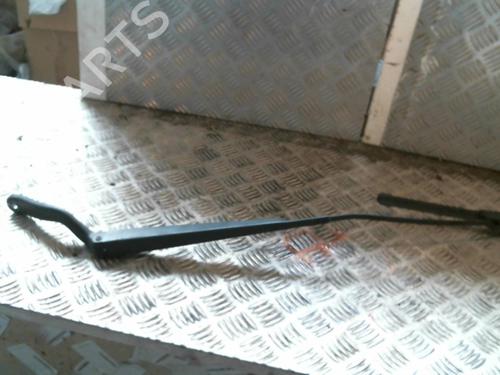 Used Front windshield wiper arm FORD FIESTA V (JH_, JD_) 1.4 TDCi (68 hp) 20996335