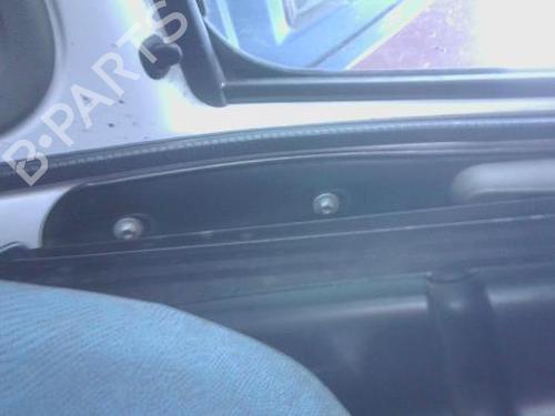 Używane Napinacz pasa bezpieczeństwa przedni prawy RENAULT KANGOO Express (FC0/1_) 1.2 (FC1A) (60 hp) 30818598