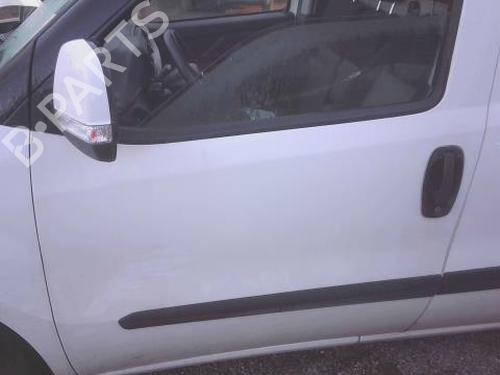 Used Left front door FIAT DOBLO Cargo (263_) 1.3 D Multijet (90 hp) 30452613