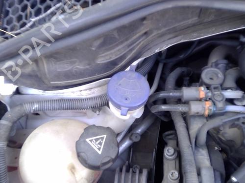 Used Windscreen washer tank PEUGEOT 207 (WA_, WC_) 1.4 HDi (68 hp) 26521385